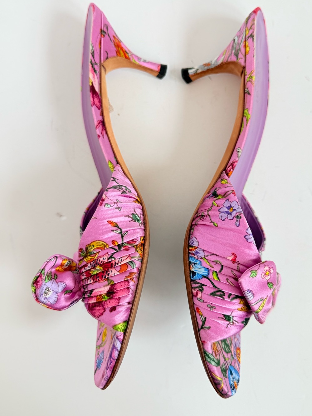 Gucci Flora Satin Bow Mule Heels Pink Cyclamen Floral Sandals US 9 Vintage Y2K - Picture 6 of 13